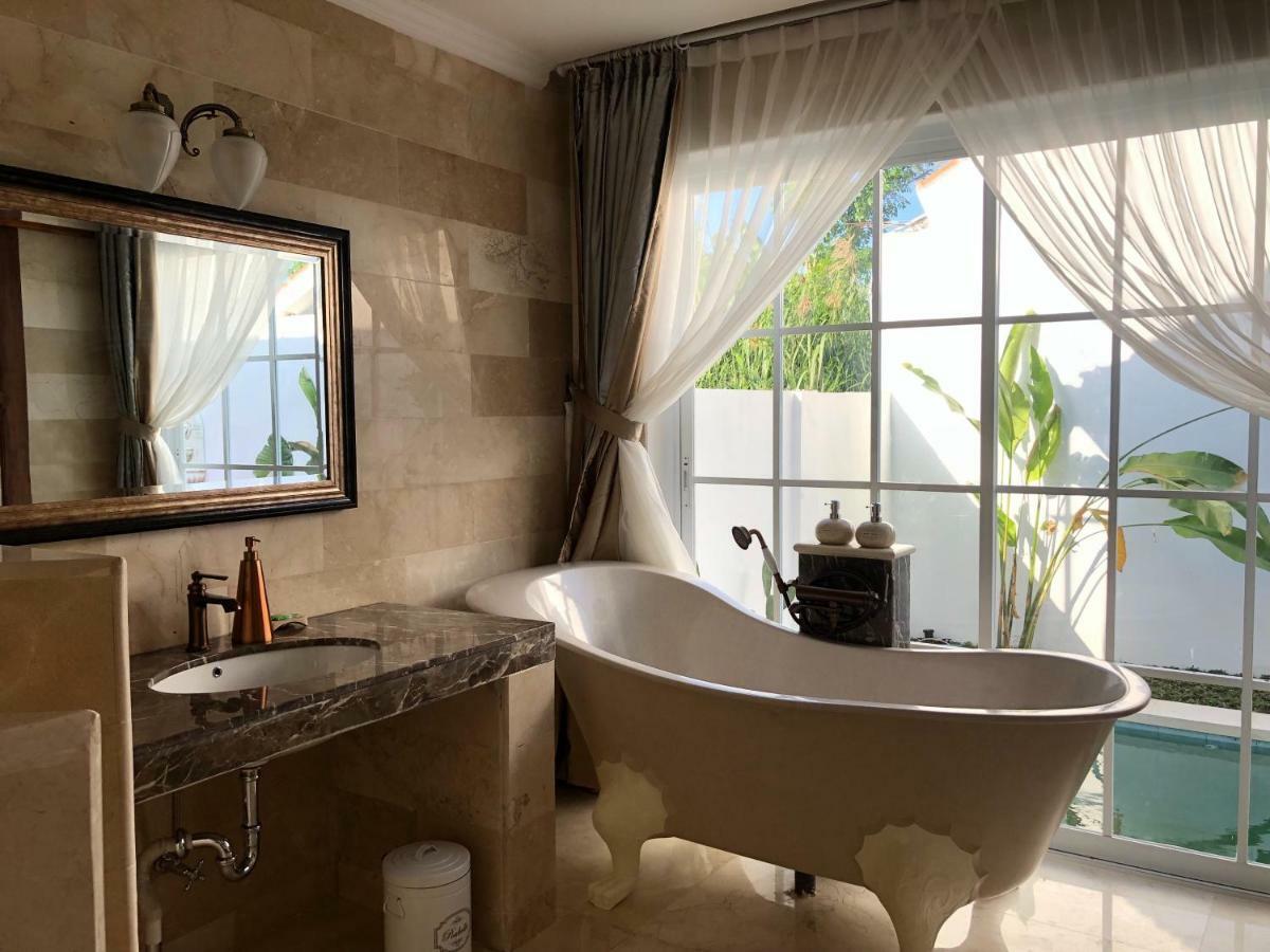 Villa Hikari Bali Seminyak Dış mekan fotoğraf